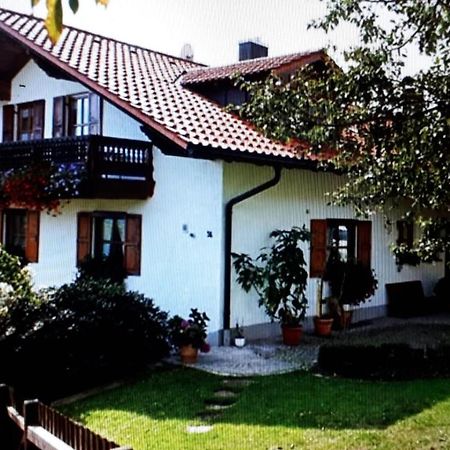 Апартаменты Haus Brigitte Im Dreilaendereck Нойрайхенау Экстерьер фото